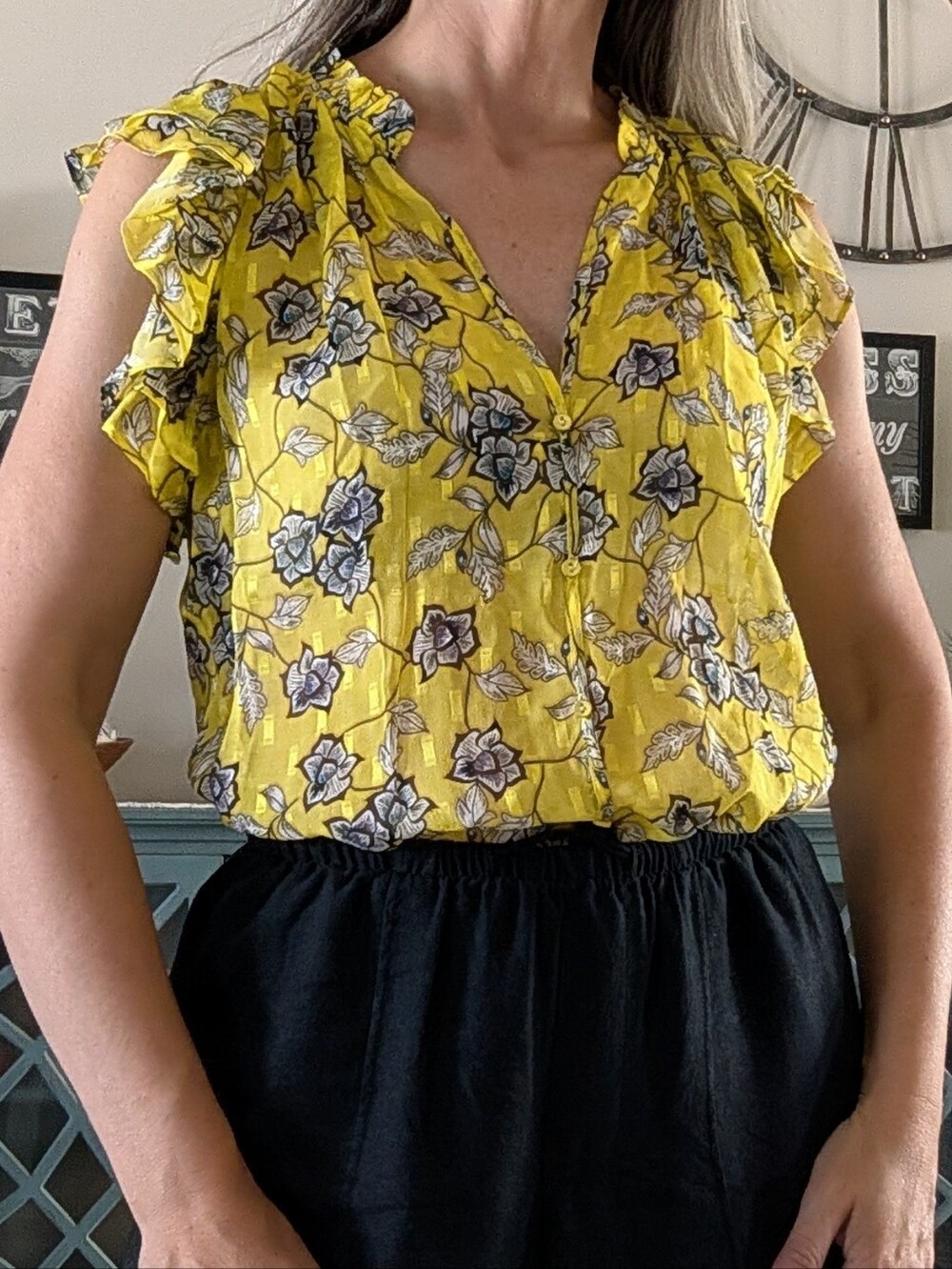 ROBERT GRAHAM sleeveless silk thelma blouse S M